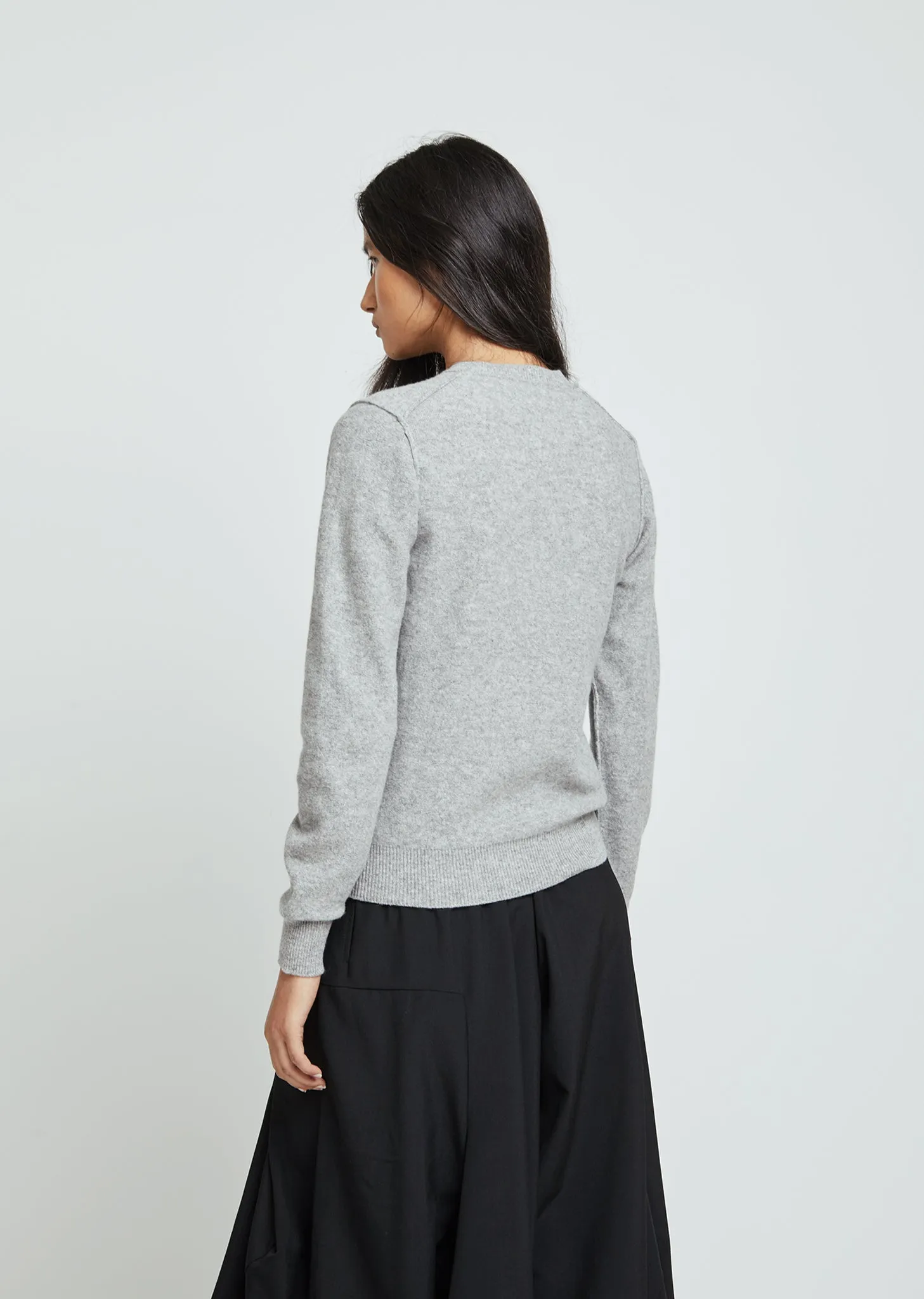 Carded Lambswool V-Neck Pullover