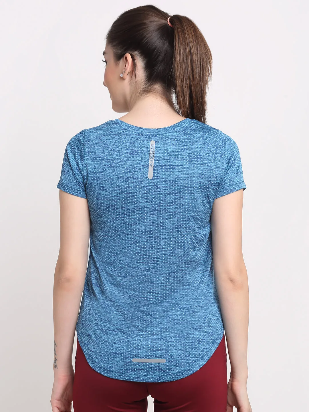 Invincible Women's Fitness Jacquard Tee