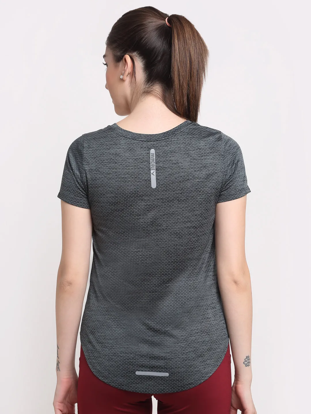 Invincible Women's Fitness Jacquard Tee