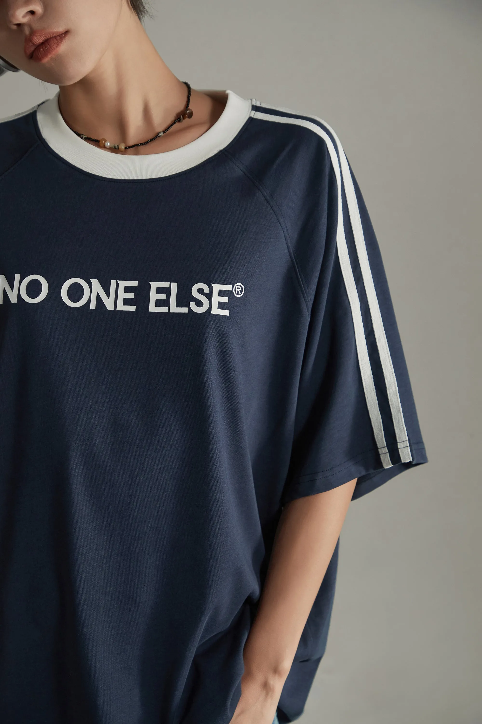 Noe Letter Printed Raglan T-Shirt