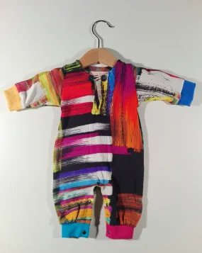 Onesie in cotton with psychedelic pattern