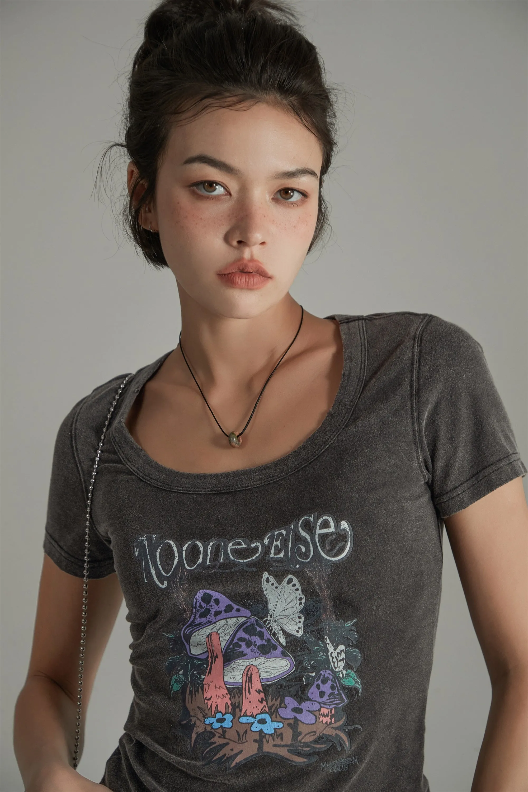 Printed Mushroom Vintage Slim T-Shirt